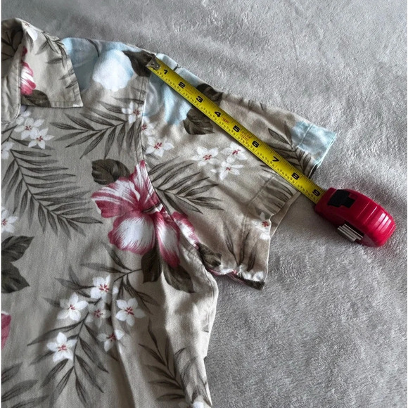 Bahama Beach Womens Blouse Tropical Beige Short Sleeve Collared Button Up XL - Picture 9 of 13